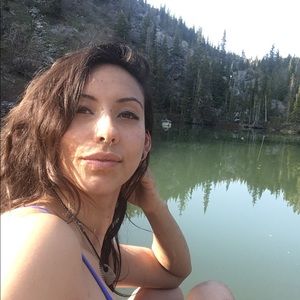 Meet your Posher, Madison